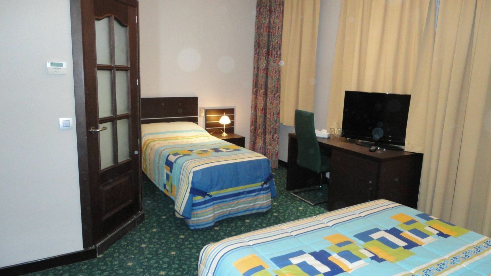 Hotel L'Auberge Du Souverain Auderghem Eksteriør bilde